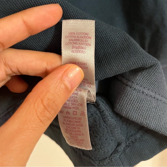 ✨VELVET✨by Graham and Spencer Ombre Sweatshirt - Picture 5 of 6